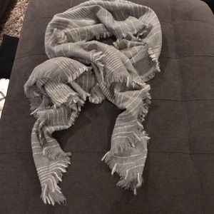 Caslon acrylic scarf